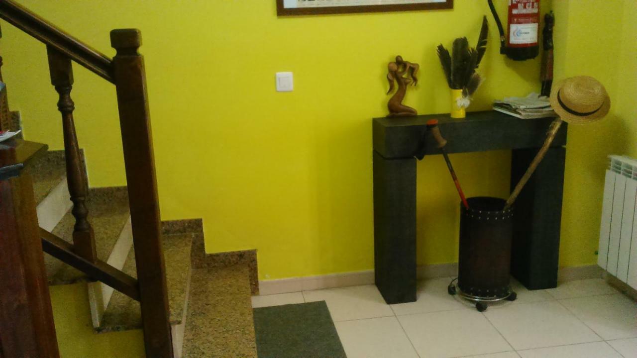 Hotel Fitu Колунга Екстериор снимка