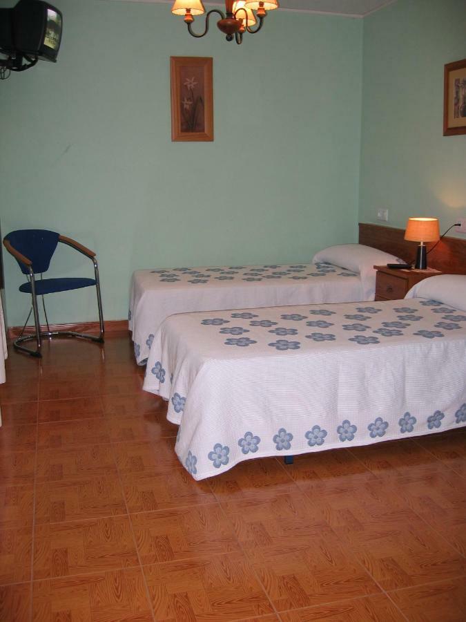 Hotel Fitu Колунга Екстериор снимка